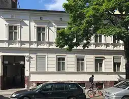 Wohn- und Geschäftshaus in Berlin-Reinickendorf